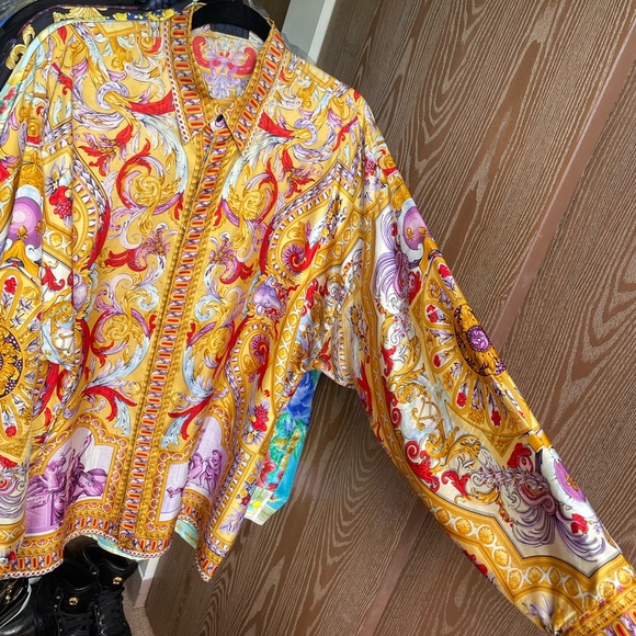 GIANNI VERSACE VINTAGE '93 SILK Spellbook PRINTED SHIRT BAROQUE ATELIER MYTHS - Picture 1 of 12